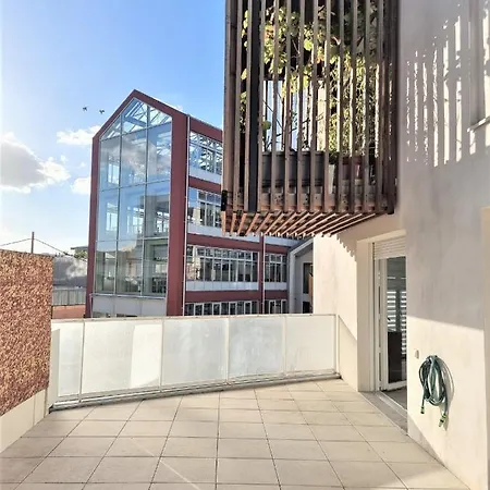 Apartment Evasion